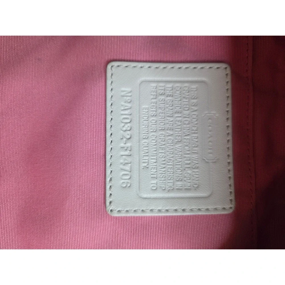 C217 Coach Zoe hobo/crossbody